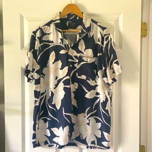 Abercrombie and Fitch Hawaiian Shirt
